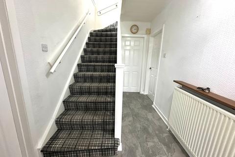 3 bedroom flat to rent, Mid Park, Glasgow, G75