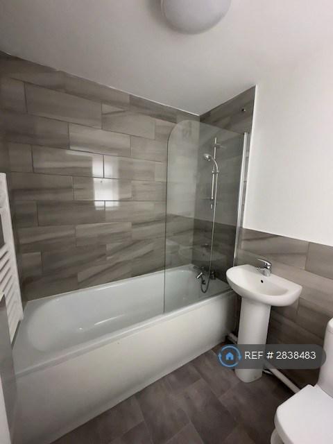 Arnold Grove, Liverpool, L15 – pohled 6