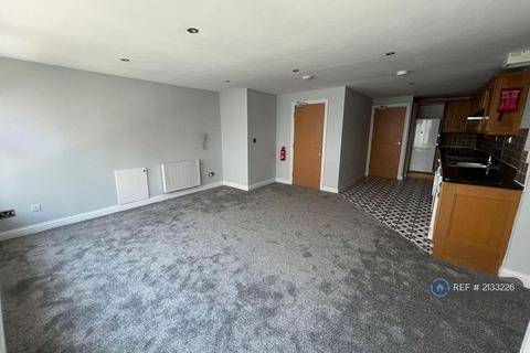2 bedroom flat to rent, Oldham Street, Manchester, M4