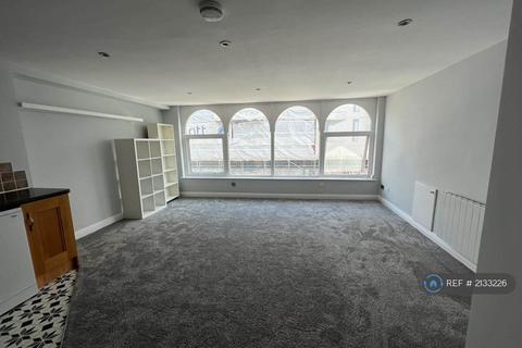 2 bedroom flat to rent, Oldham Street, Manchester, M4