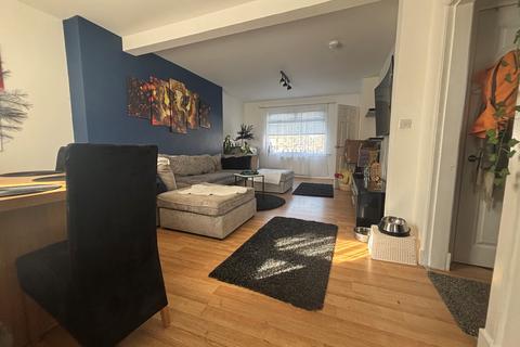 undefined, Oak Crescent, STIRLING, FK7