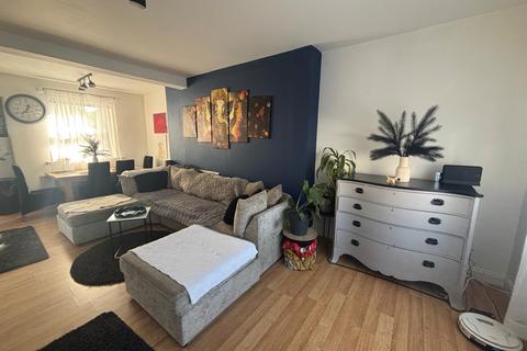 undefined, Oak Crescent, STIRLING, FK7