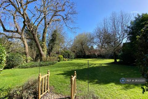 undefined, Bath Road, Knowl Hill, Reading, RG10