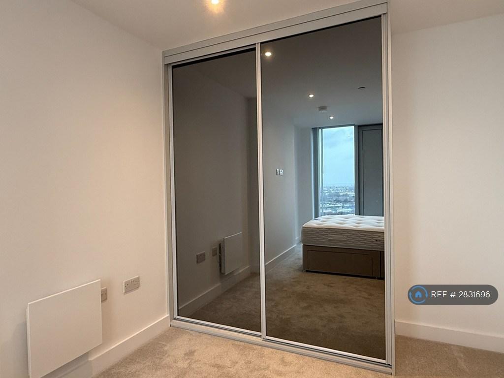 Bespoke Built-In Wardrobe