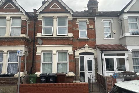 undefined, Faircross Avenue, Barking, IG11