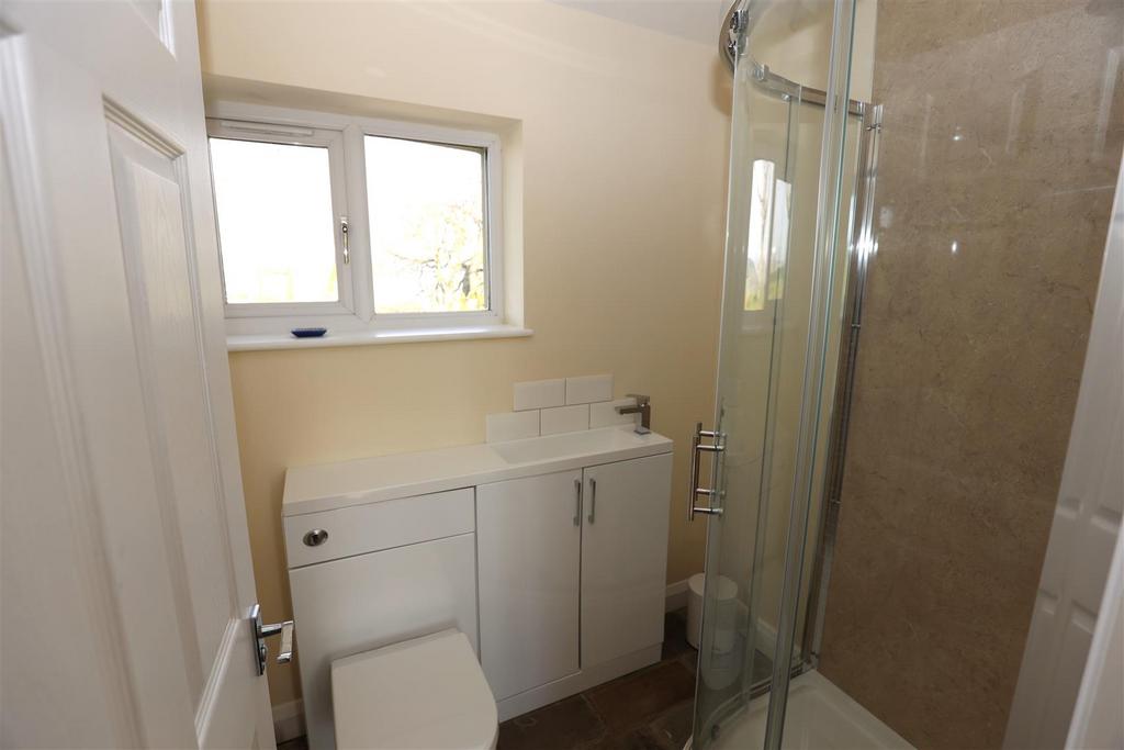 Downstairs shower room .JPG