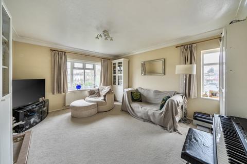 undefined, St. James's Avenue, Beckenham, BR3