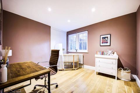 2 bedroom maisonette for sale, Earls Court Square, Earls Court, London, SW5