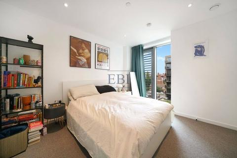 1 bedroom apartment for sale, Jacquard Point, 5 Tapestry Way, Whitechapel, E1