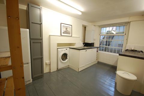 undefined, Chiswick High Road, London W4