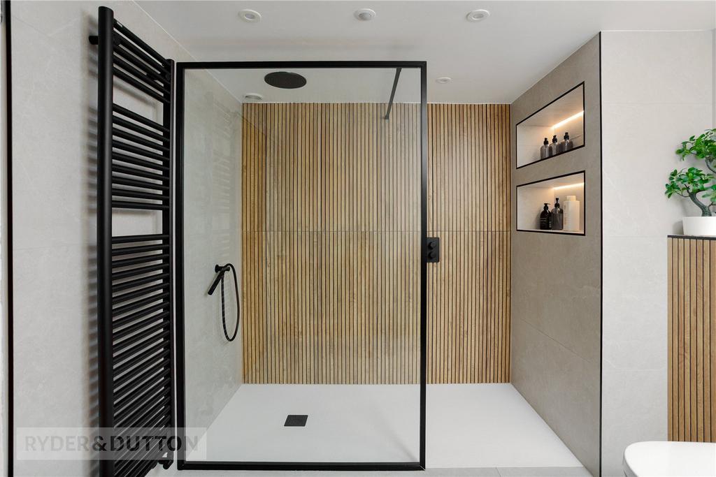 En-Suite Shower Room