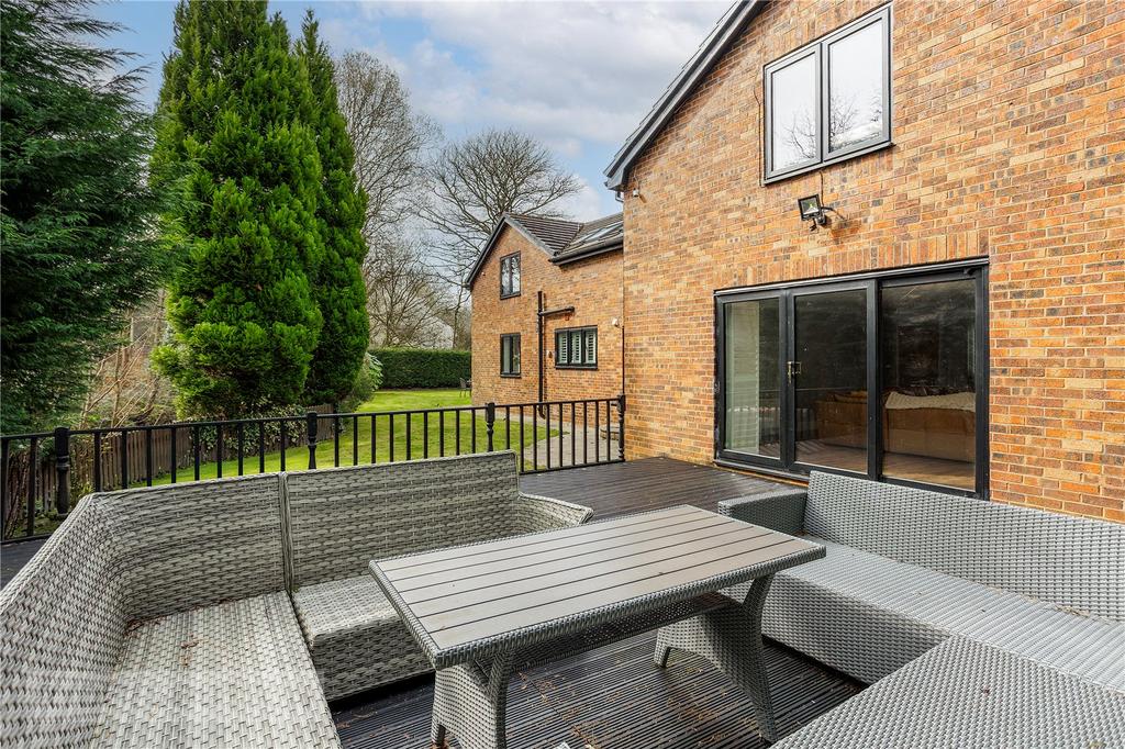 Rear Decking