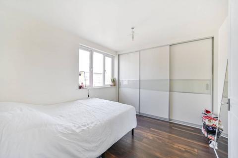 undefined, Primrose Place, Isleworth, TW7