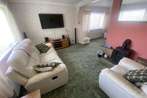3 bedroom semi-detached house for sale, Woodside Avenue, Seaton Delaval