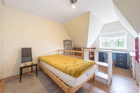 1 bedroom flat to rent, Heathview Court, Hampstead Garden Suburb, London, NW11