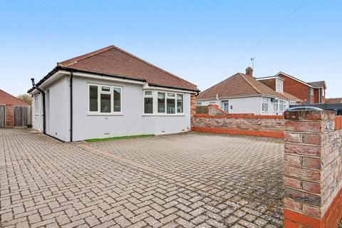 2 bedroom detached bungalow for sale, Tewkesbury Avenue, Fareham PO15