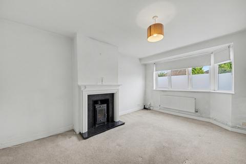 2 bedroom detached bungalow for sale, Tewkesbury Avenue, Fareham PO15