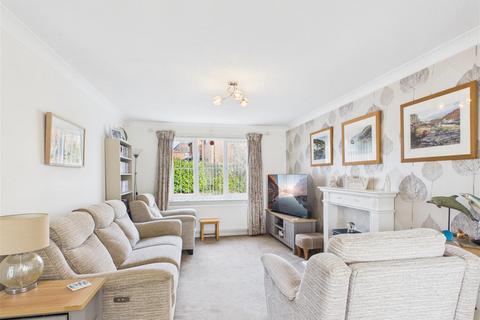 4 bedroom detached house for sale, St. James Close, Harvington, Evesham