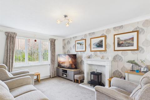 4 bedroom detached house for sale, St. James Close, Harvington, Evesham