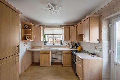 3 bedroom semi-detached house for sale, Roehampton Rise, Cusworth, Doncaster