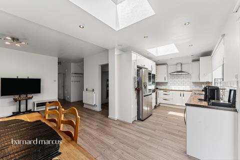 undefined, Sunningdale Road, Cheam, Sutton