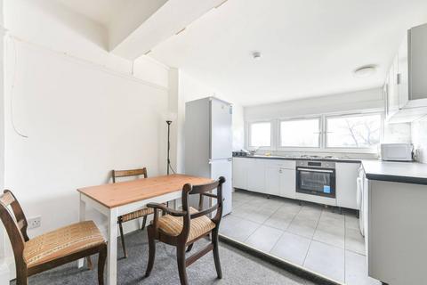 2 bedroom flat to rent, Blackbird Hill, Wembley, London, NW9