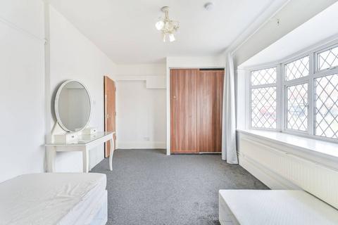 2 bedroom flat to rent, Blackbird Hill, Wembley, London, NW9