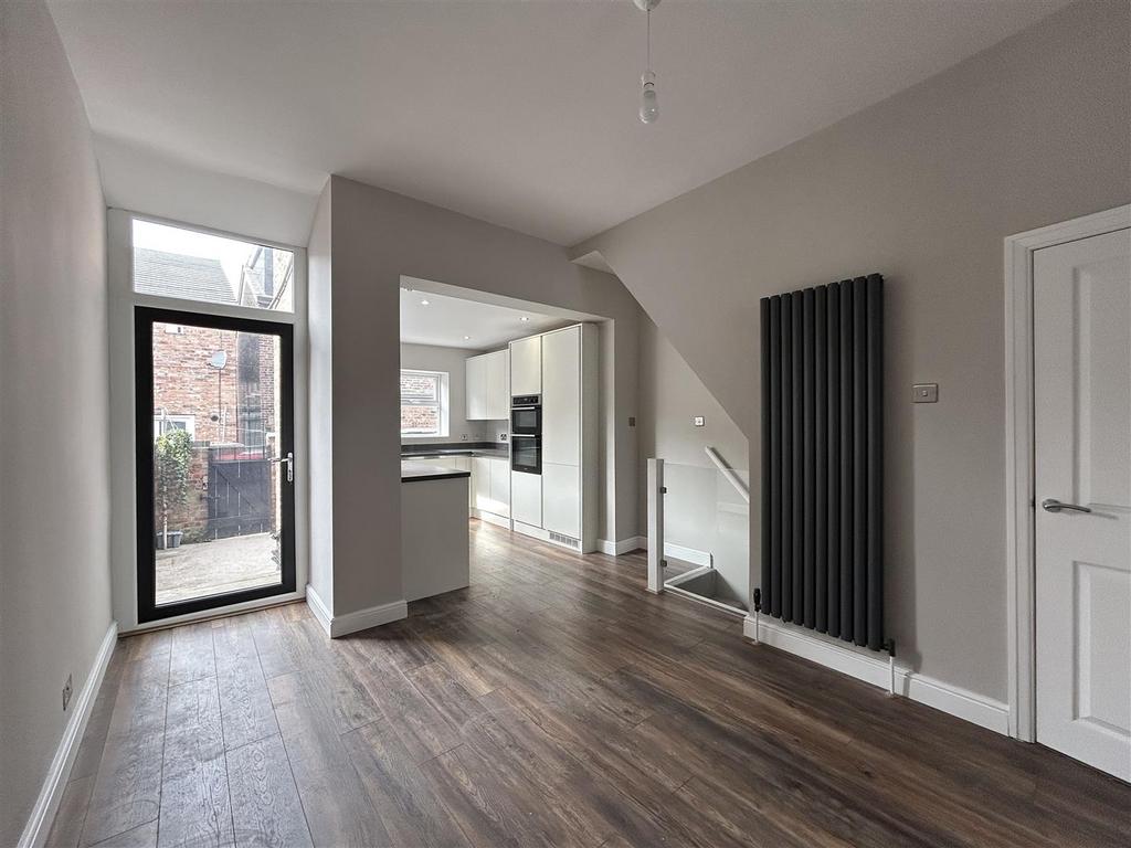 24 D0 D704-B679-49 A7-B064-88 FA2 B7 A4247.jpg