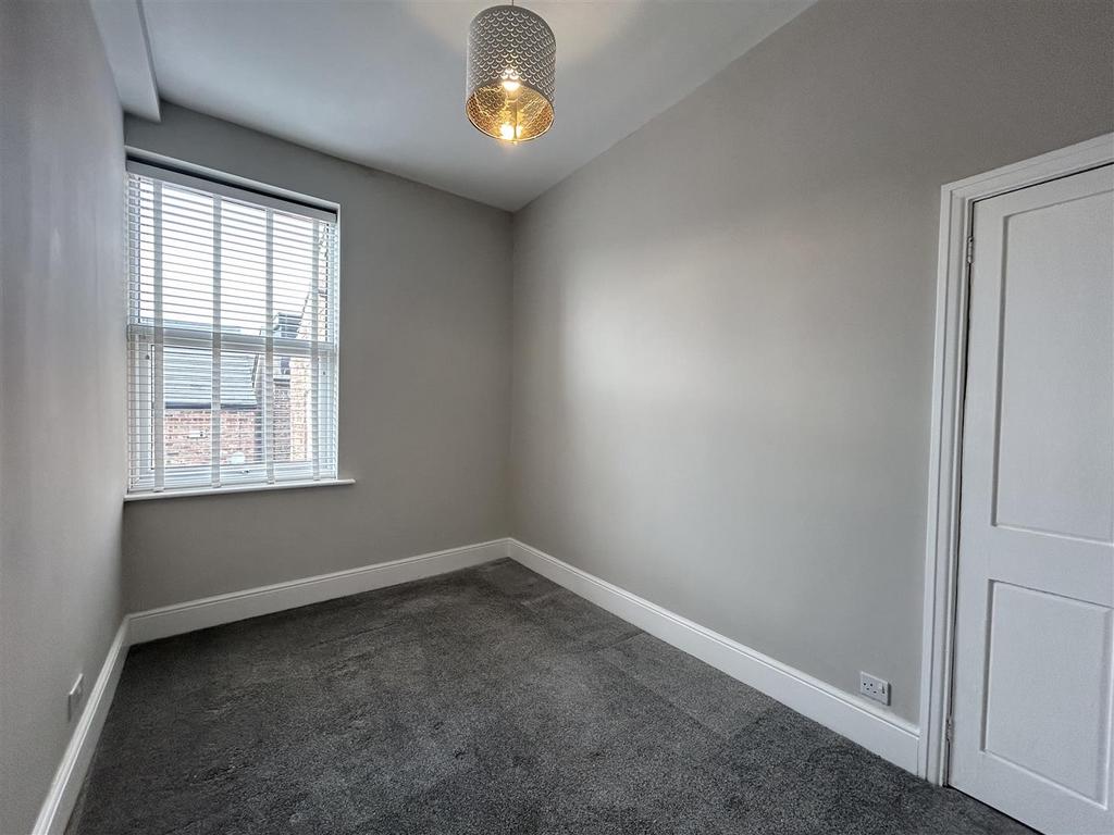 41 AAEE29-063 D-4556-9881-F81 DB4165 ECC.jpg