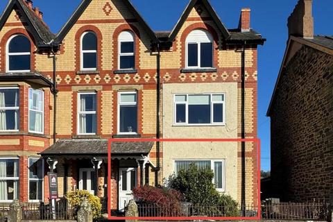 undefined, Gwenfor, Llanrwst LL26