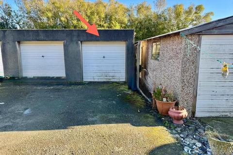 undefined, Gwenfor, Llanrwst LL26