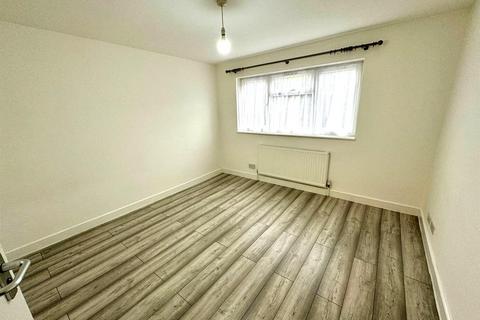 undefined, Bedser Drive, Greenford, UB6 0SE