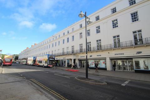 2 bedroom apartment to rent, Guy Street, Warwickshire CV32