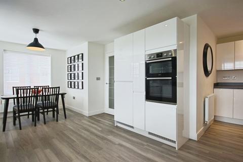 3 bedroom detached house for sale, De Stretford Drive, Bishops Tachbrook, Leamington Spa