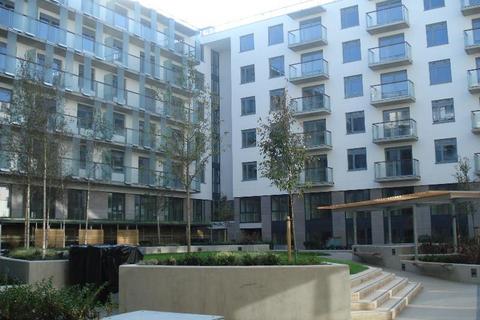 2 bedroom duplex to rent, Forum House, Empire Way