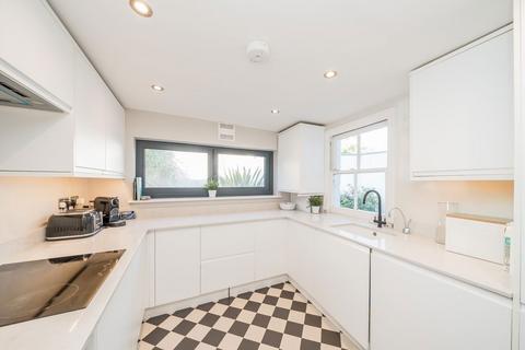 4 bedroom house for sale, Amyand Park Road, St Margarets TW1