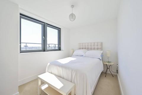 2 bedroom flat to rent, Osiers Road, Wandsworth, London, SW18