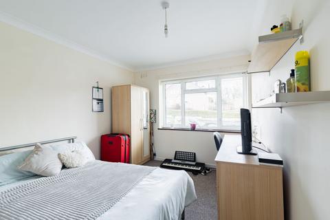 undefined, Fox Lane, Winchester, SO22