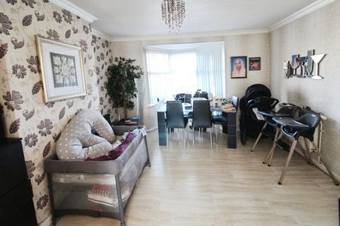 3 bedroom terraced house for sale, Debenham Road, West Midlands B25
