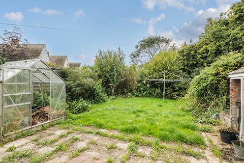 4 bedroom detached bungalow for sale, Farm Corner, Middleton-On-Sea, PO22