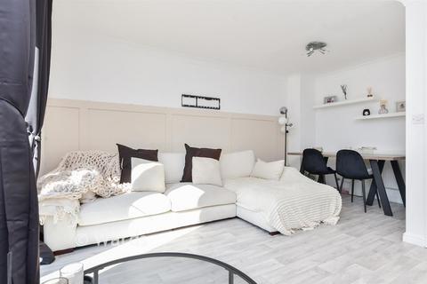 Falcon Close, Herne Bay CT6