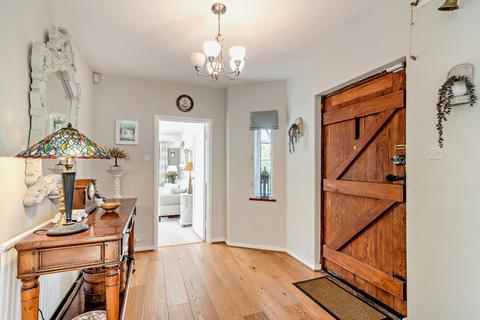 3 bedroom detached house for sale, Aveley Lane, Farnham, Surrey