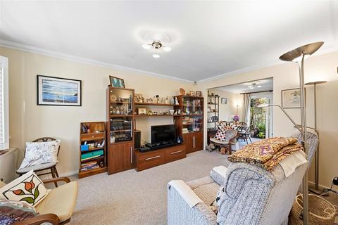 3 bedroom terraced house for sale, Priory Road South, Dartford