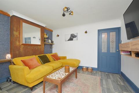2 bedroom semi-detached house for sale, CHARMING COTTAGE * VENTNOR