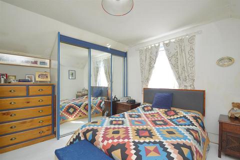 2 bedroom semi-detached house for sale, CHARMING COTTAGE * VENTNOR