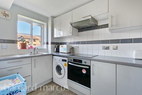 undefined, Redford Close, Feltham