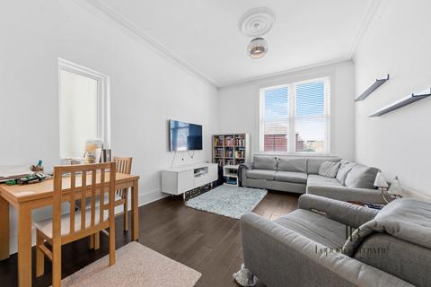 2 bedroom flat for sale, Chichele Road, NW2