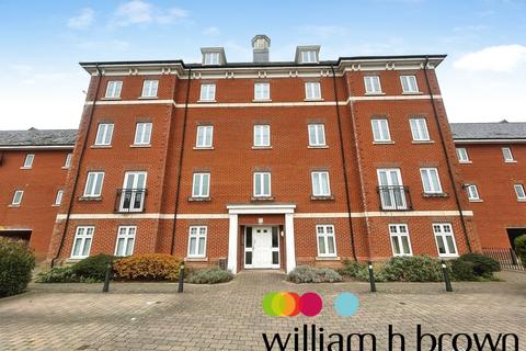 2 bedroom flat to rent, Salamenca Way, Colchester