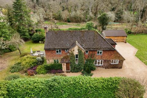4 bedroom house for sale, Prestwick Lane, Godalming, GU8