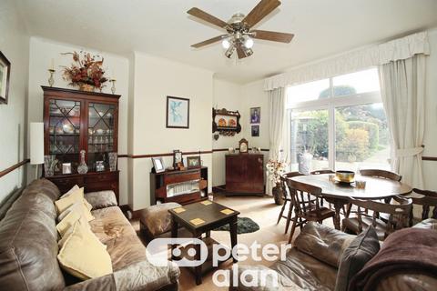 4 bedroom semi-detached house for sale, St. Julians Road, Newport